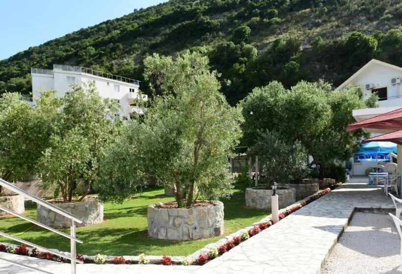 پانسیون Apartments Maxi Katić