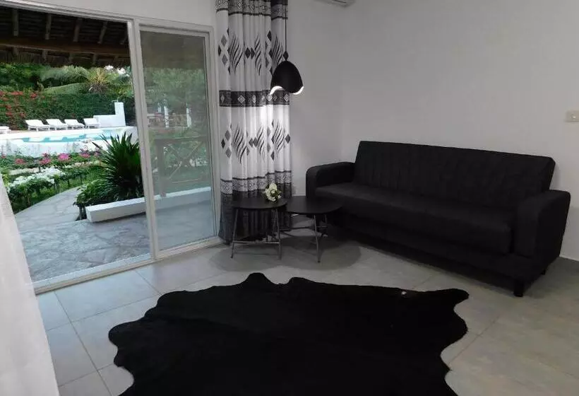Dama Villa