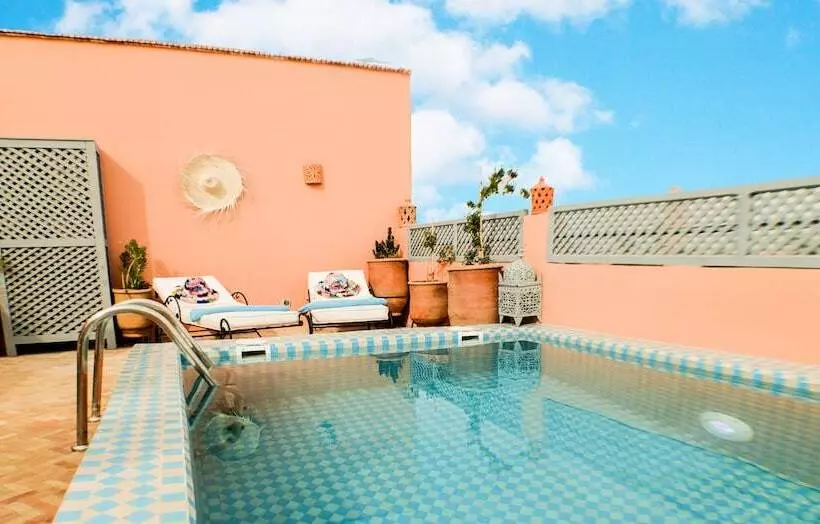 پانسیون Riad Beni Sidel