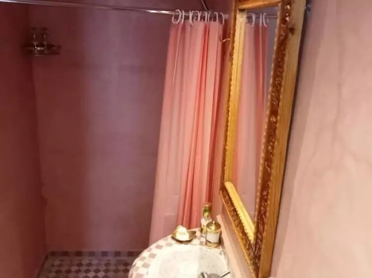 پانسیون Riad Beni Sidel