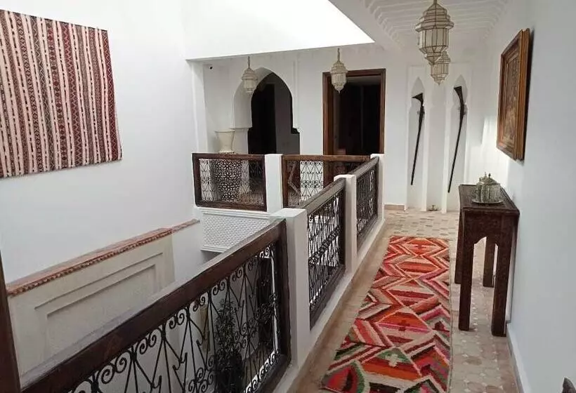 پانسیون Riad Beni Sidel