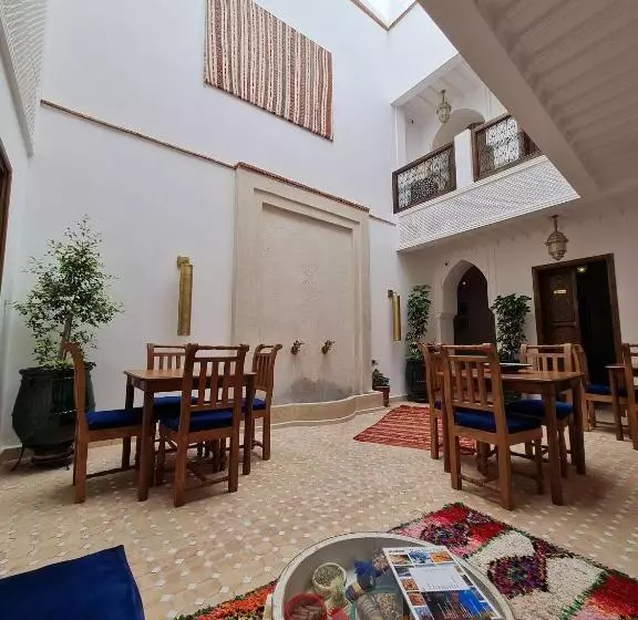 پانسیون Riad Beni Sidel