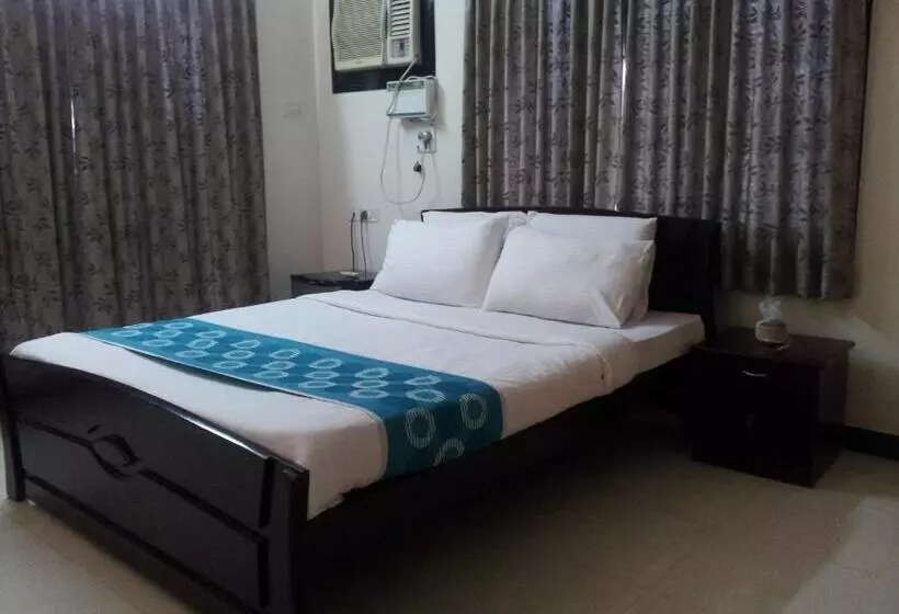 ペンション Roshini Serviced Apartments