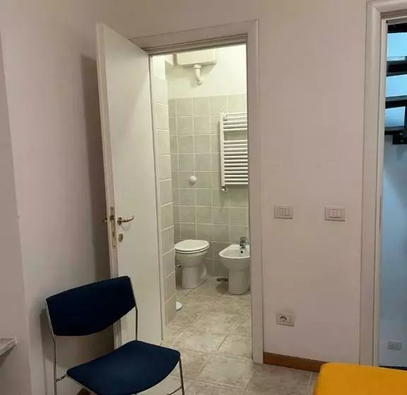 ユースホステル La Torretta A San Terenzo