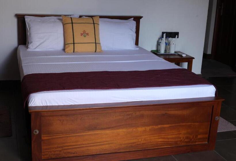 بنسيون Kan̆du