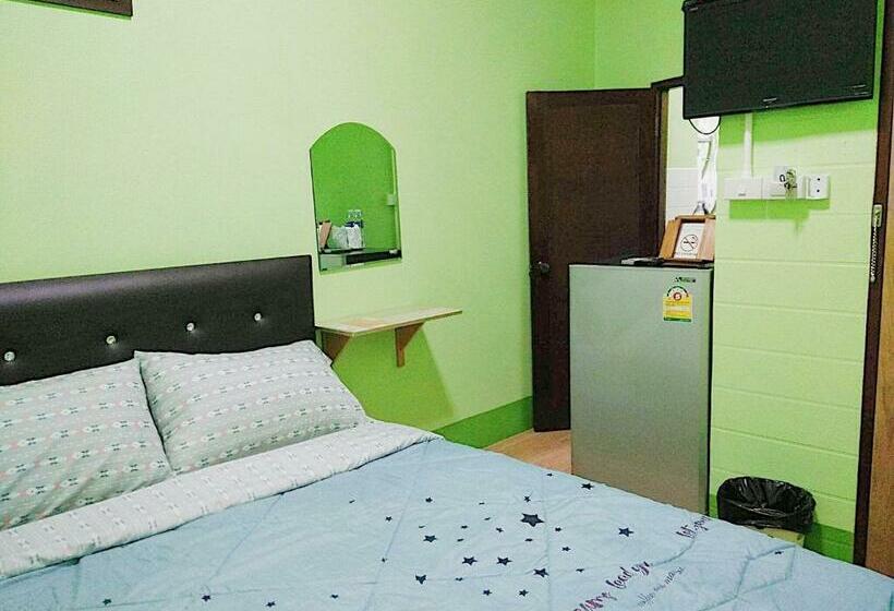 هاستل Your Home