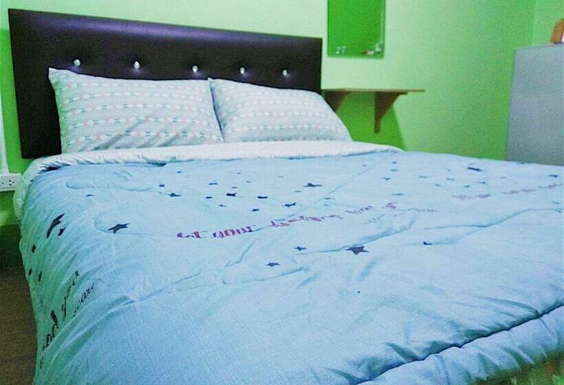 هاستل Your Home