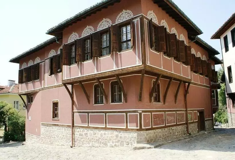 هتل Art House Plovdiv