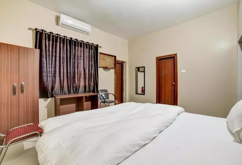 O The Hotel Quaint