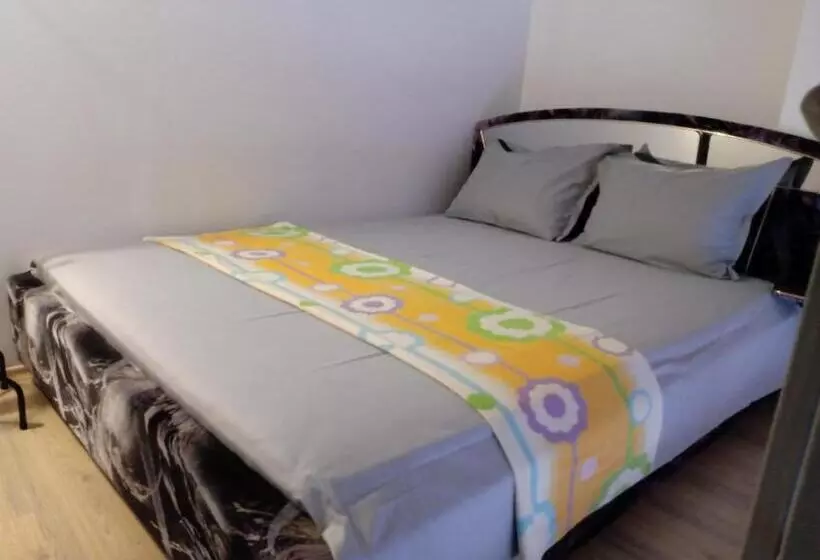 Majatalo Guest House аnestievi