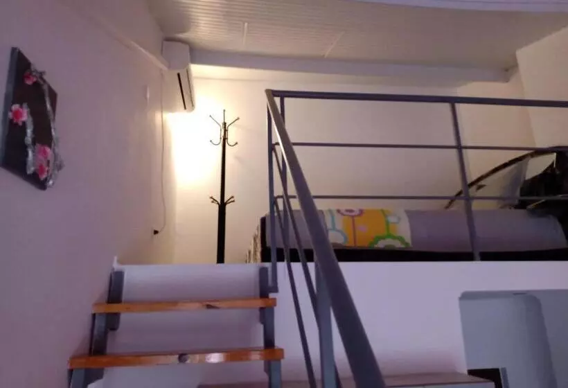 Majatalo Guest House аnestievi