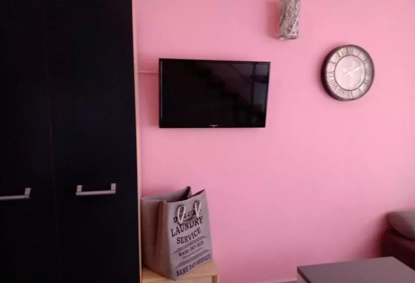 Majatalo Guest House аnestievi