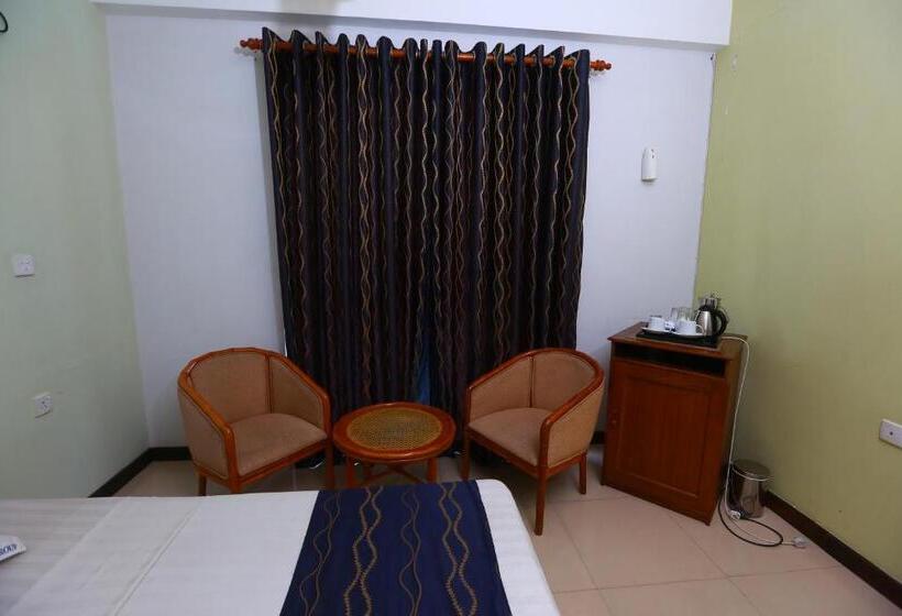 Hotel Peradeniya Rest House