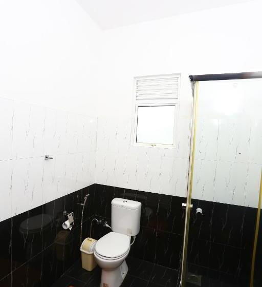 Hotel Peradeniya Rest House