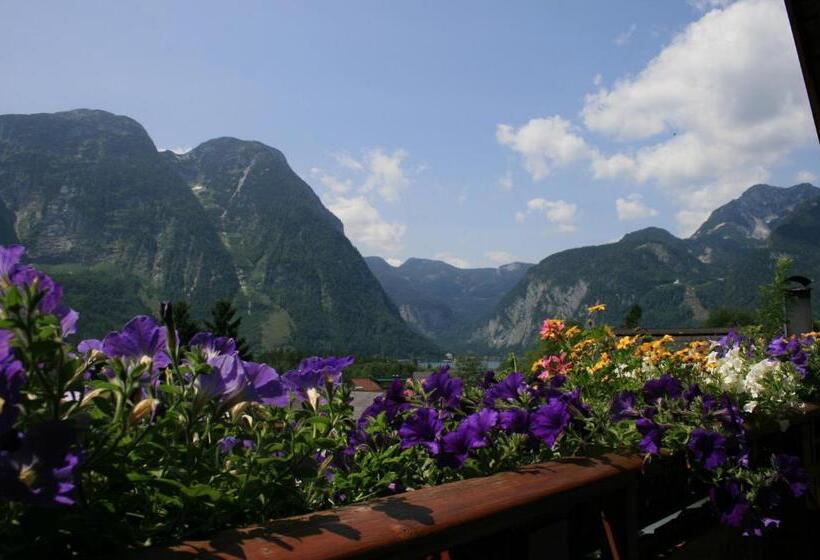 Majatalo Haus Hepi B&b