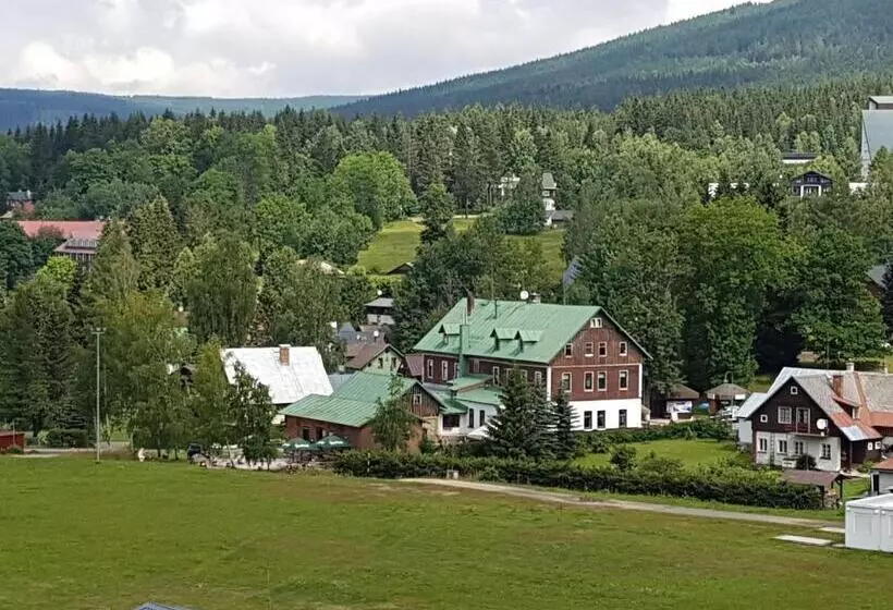پانسیون Penzion Varšavjanka
