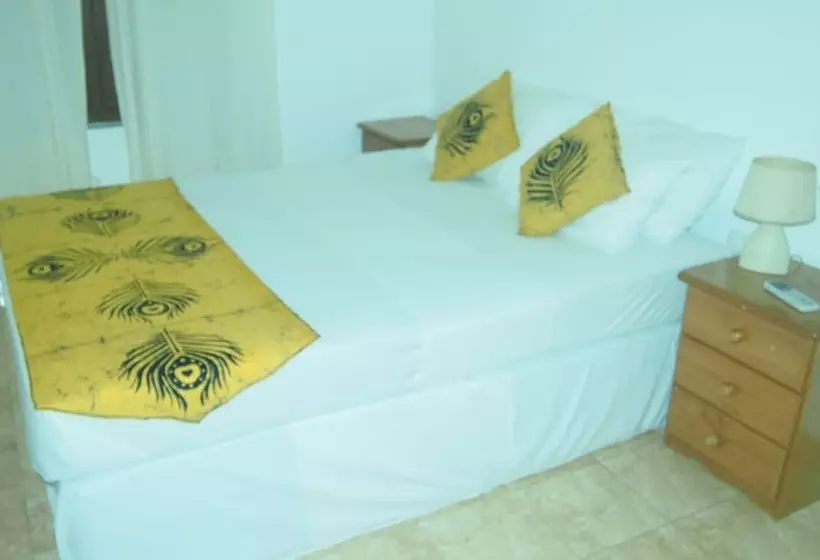 Bed and Breakfast Manik Villa