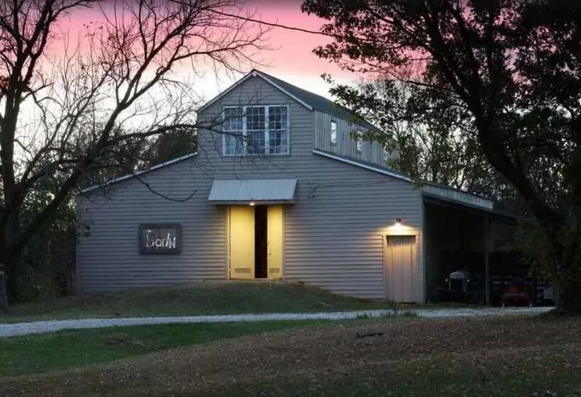 Bed and Breakfast Netherfield Natural Farm