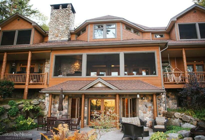 ベッドアンドブレックファースト The Fern Lodge