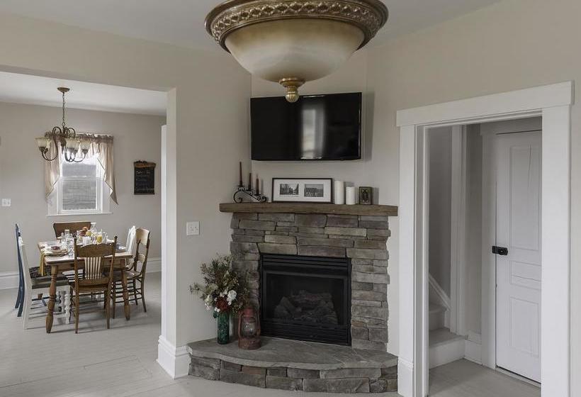 Bella Fattoria Bed And Breakfast