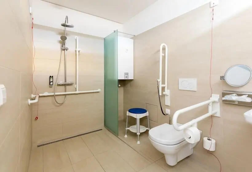 هتل Amedia Luxury Suites Graz, Trademark Collection By Wyndham