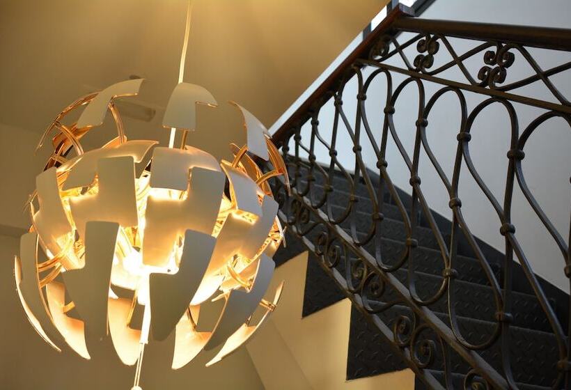 Отель Bosch Boutique