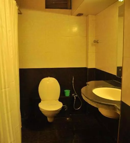 هتل Golden Deluxe