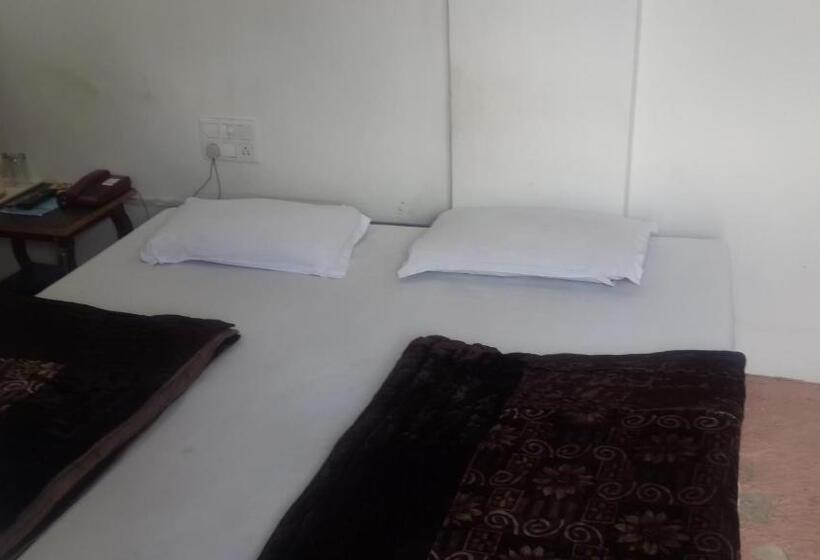 Отель Golden Deluxe