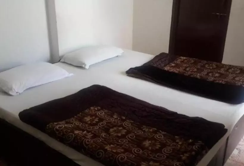 هتل Golden Deluxe