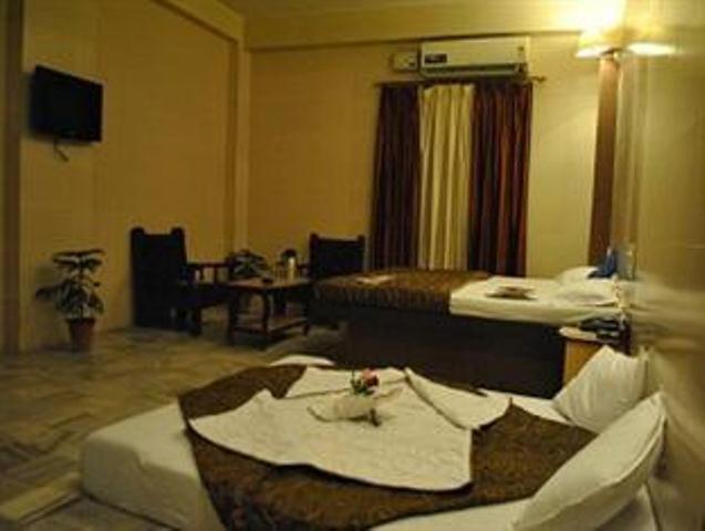 Отель Golden Deluxe