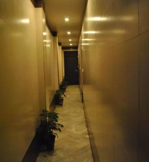 هتل Golden Deluxe