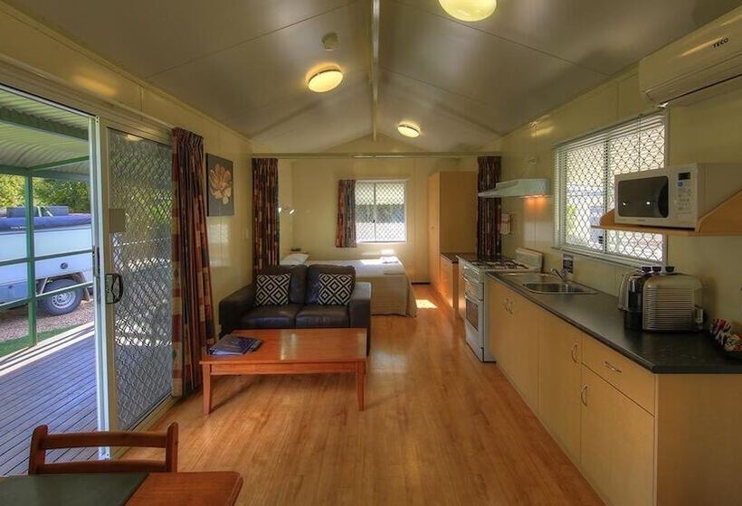 호텔 Goondiwindi Holiday Park