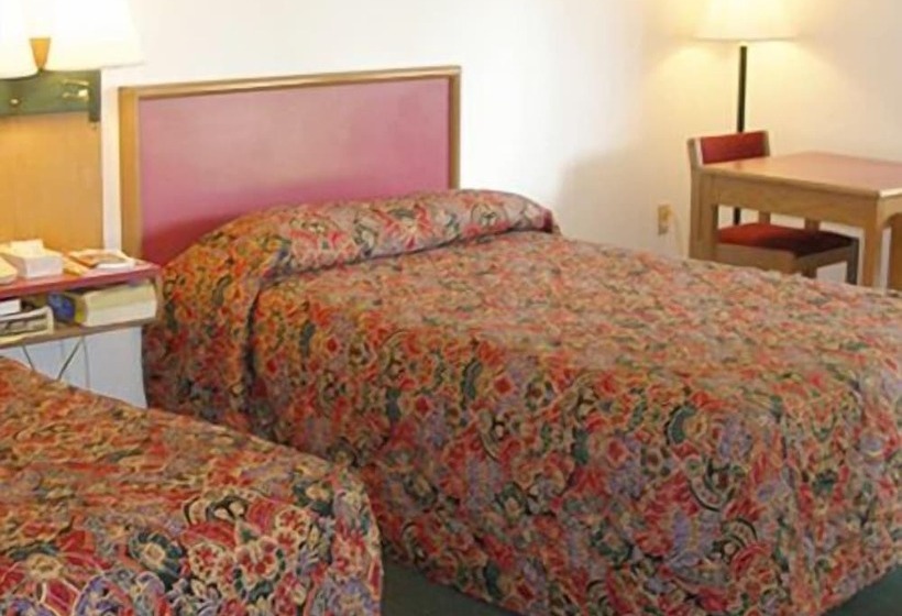 בית מלון כפרי Knights Inn Center Valley