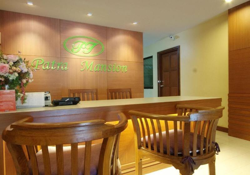 هتل Pattra Mansion By Aksara Collection