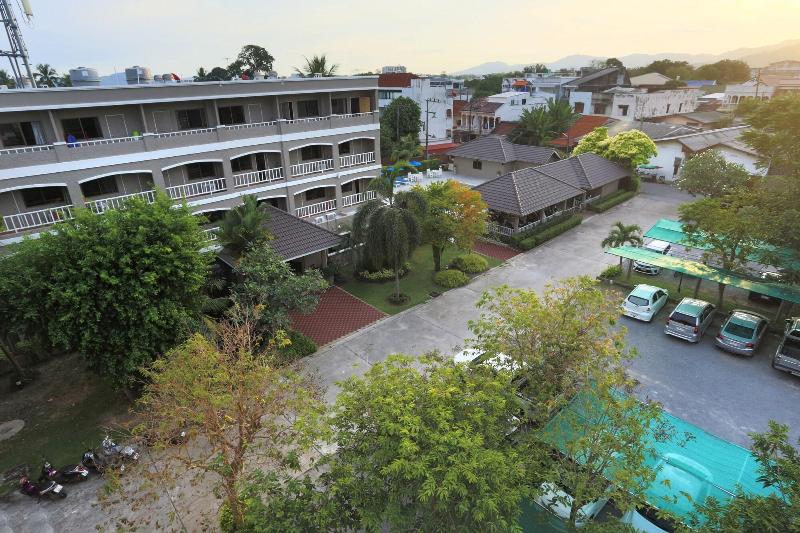 هتل Pattra Mansion By Aksara Collection