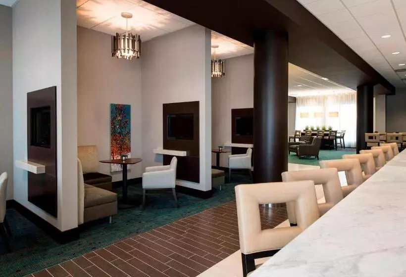 Hotel Residence Inn By Marriott Calgary South