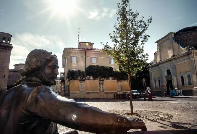 هتل Residence Liberty