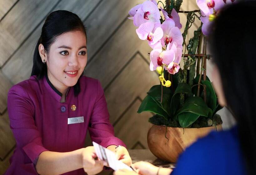 Hôtel Swissbelinn Simatupang