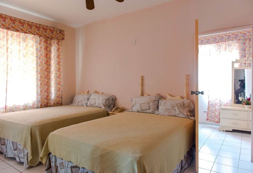 پانسیون Gibb S Chateau