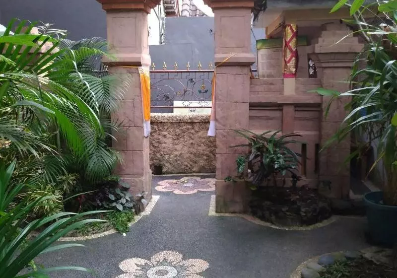 펜션 Praety Home Stay