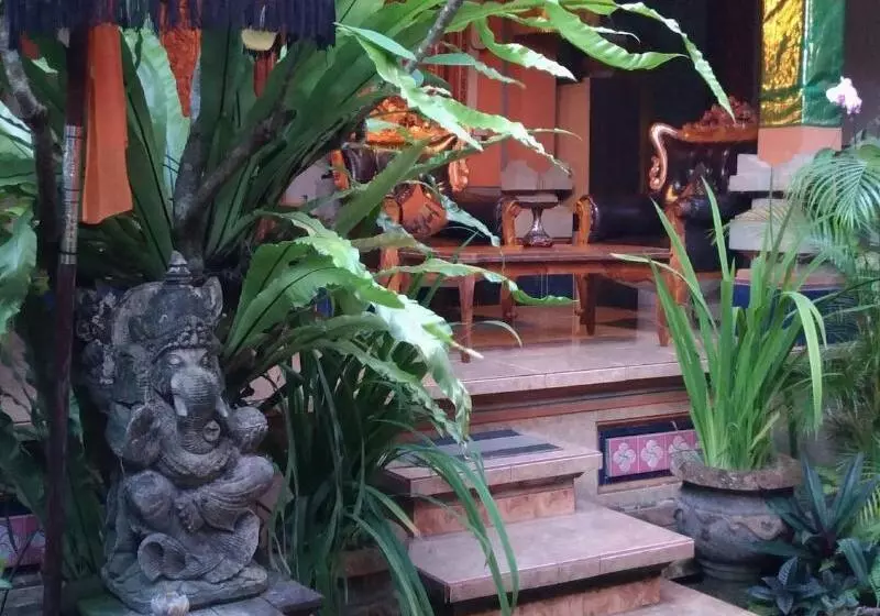 펜션 Praety Home Stay