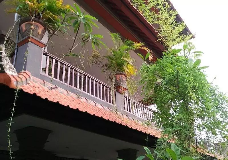 펜션 Praety Home Stay