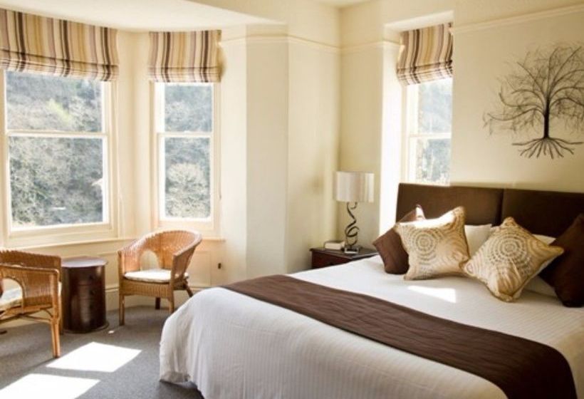 פנסיון Woodlands Guesthouse