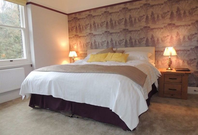 פנסיון Woodlands Guesthouse