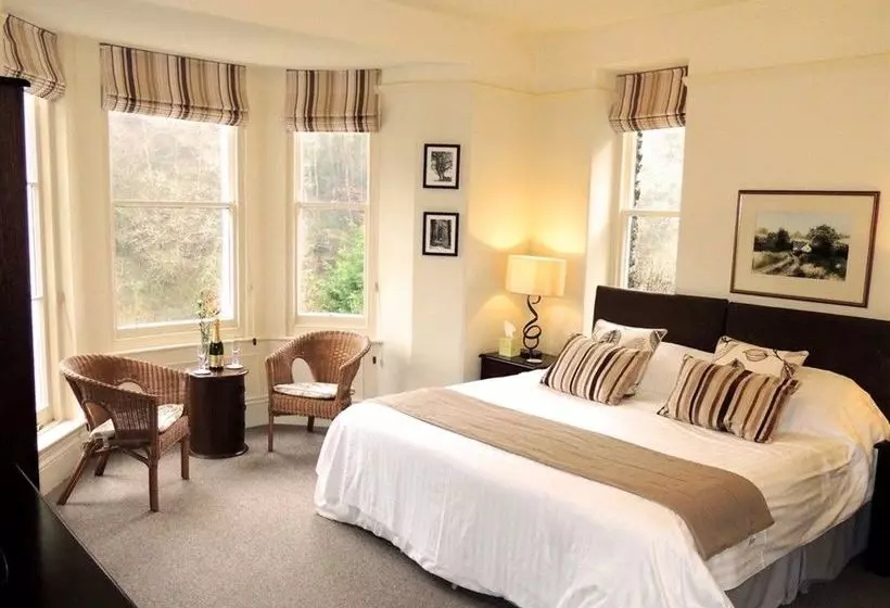 Majatalo Woodlands Guesthouse