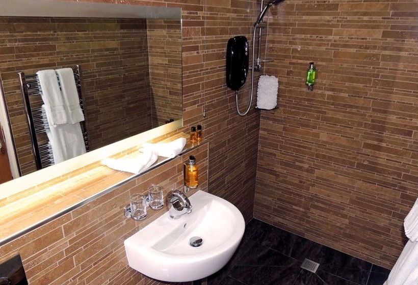 פנסיון Woodlands Guesthouse