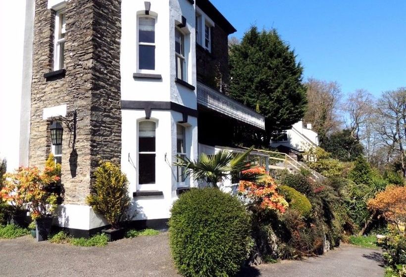 פנסיון Woodlands Guesthouse