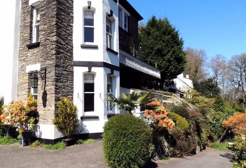 Majatalo Woodlands Guesthouse