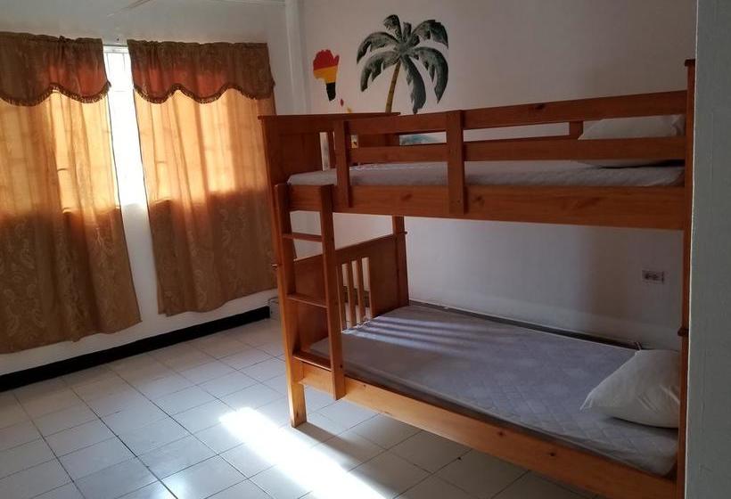 Reggae Hostel Ocho Rios