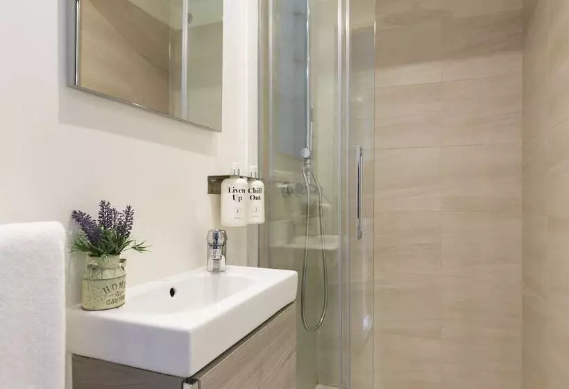 Sitges Group Blue&white